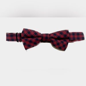 Crew cuts red and black bow tie